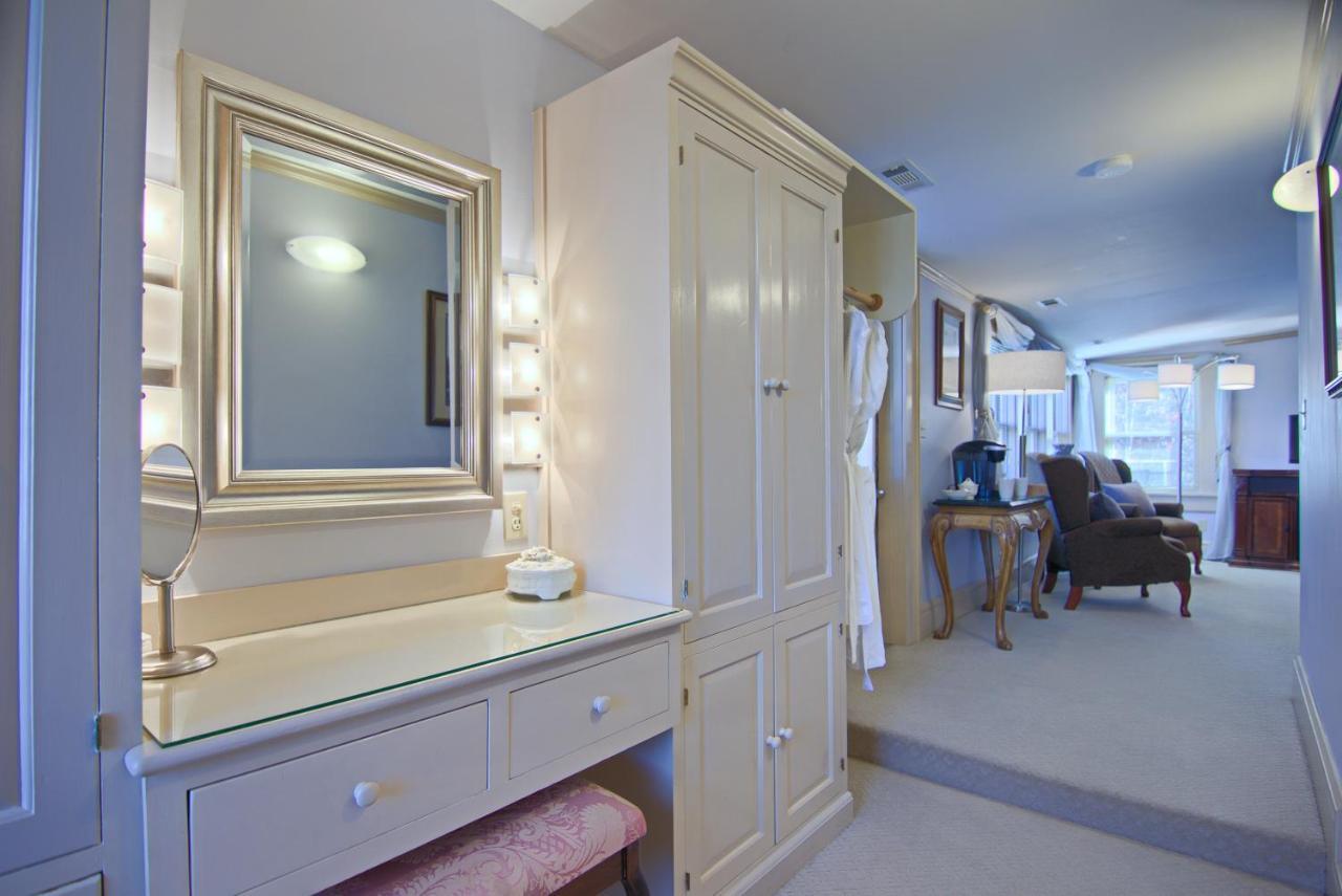 North Lodge On Oakland Bed And Breakfast Эшвилл Экстерьер фото